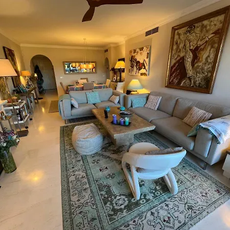 Marbella Luxueux Duplex 3 Ch.- 3 Bains - 155 M² + 100 M² Terrasses * Estepona