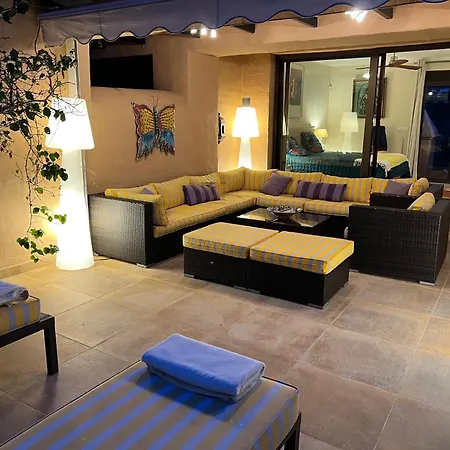 Marbella Luxueux Duplex 3 Ch.- 3 Bains - 155 M² + 100 M² Terrasses Apartmán