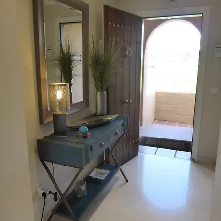 Apartmán Marbella Luxueux Duplex 3 Ch.- 3 Bains - 155 M² + 100 M² Terrasses Estepona