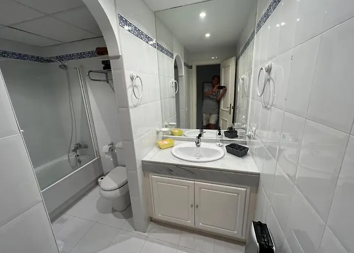 Marbella Luxueux Duplex 3 Ch.- 3 Bains - 155 M² + 100 M² Terrasses Estepona