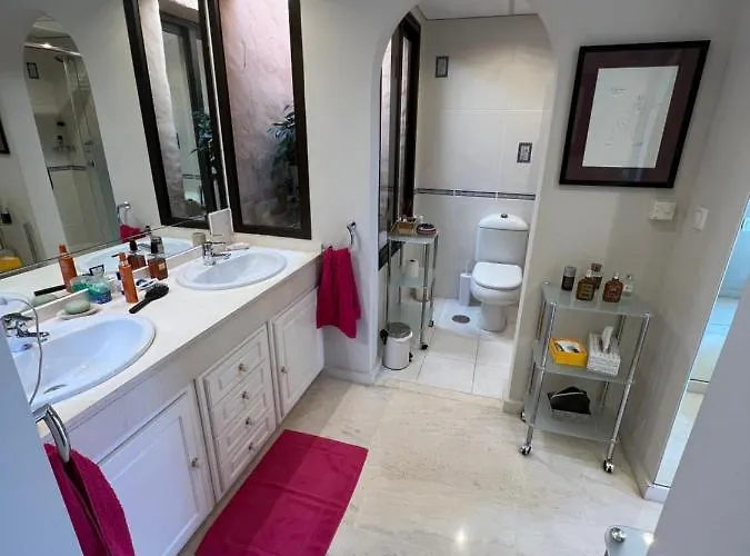 Marbella Luxueux Duplex 3 Ch.- 3 Bains - 155 M² + 100 M² Terrasses * Estepona