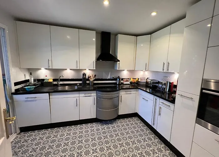 Marbella Luxueux Duplex 3 Ch.- 3 Bains - 155 M² + 100 M² Terrasses