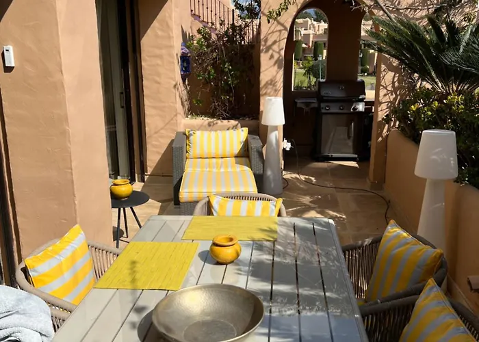 Marbella Luxueux Duplex 3 Ch.- 3 Bains - 155 M² + 100 M² Terrasses * Estepona