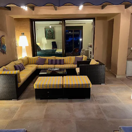 Lejlighed Marbella Luxueux Duplex 3 Ch.- 3 Bains - 155 M² + 100 M² Terrasses Estepona